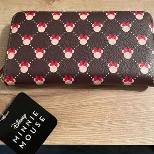 Minnie Mouse wallet
